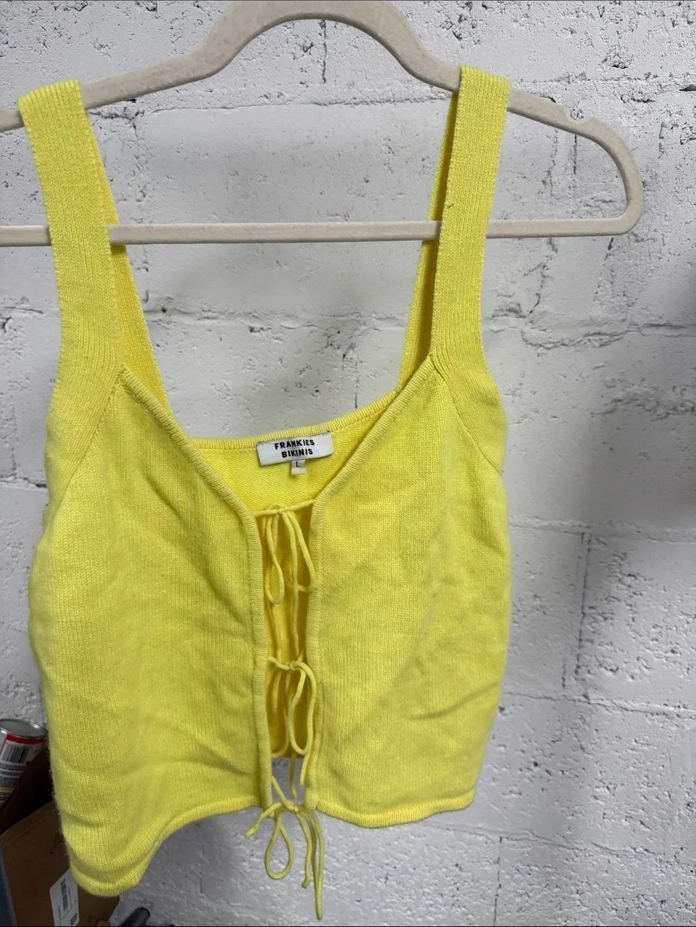 Frankie's Bikinis Bright Yellow Tie-Front Knit Camisole LIKE NEW Top Size Large